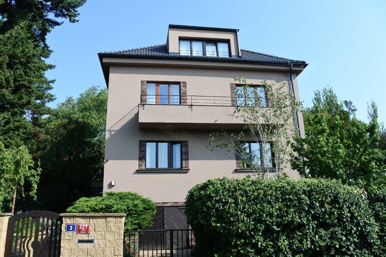 Apartman V Zahrade Praha Troja - Apartment In The Garden Prague Troja Buitenkant foto